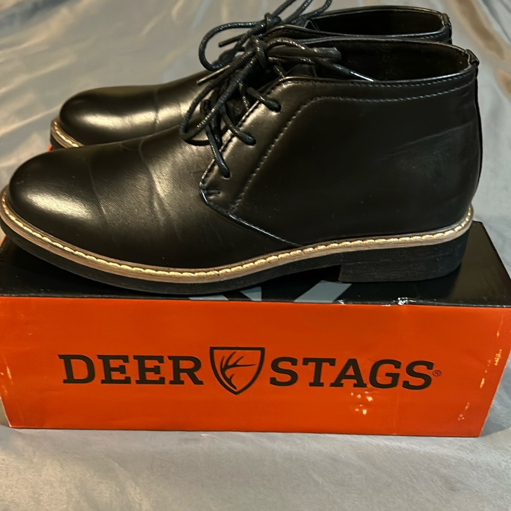Deer Stags dress shoes boys size 3